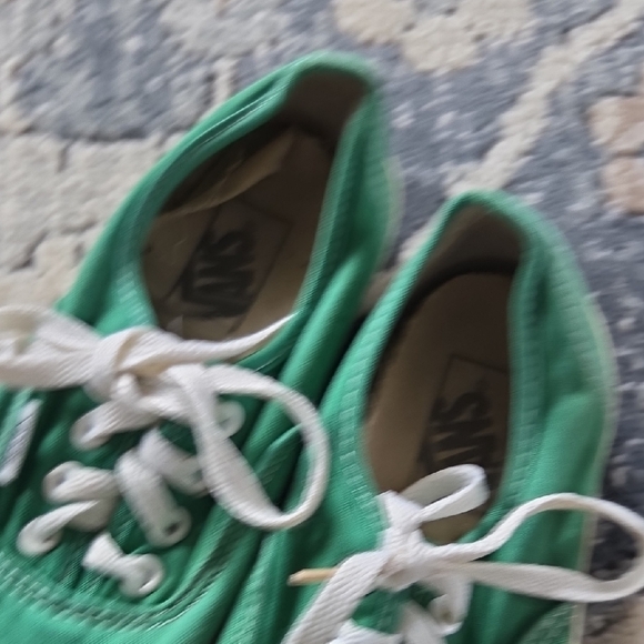 Vans Green Canvas Low-Top Sneakers with White Laces - Picture 3 of 5